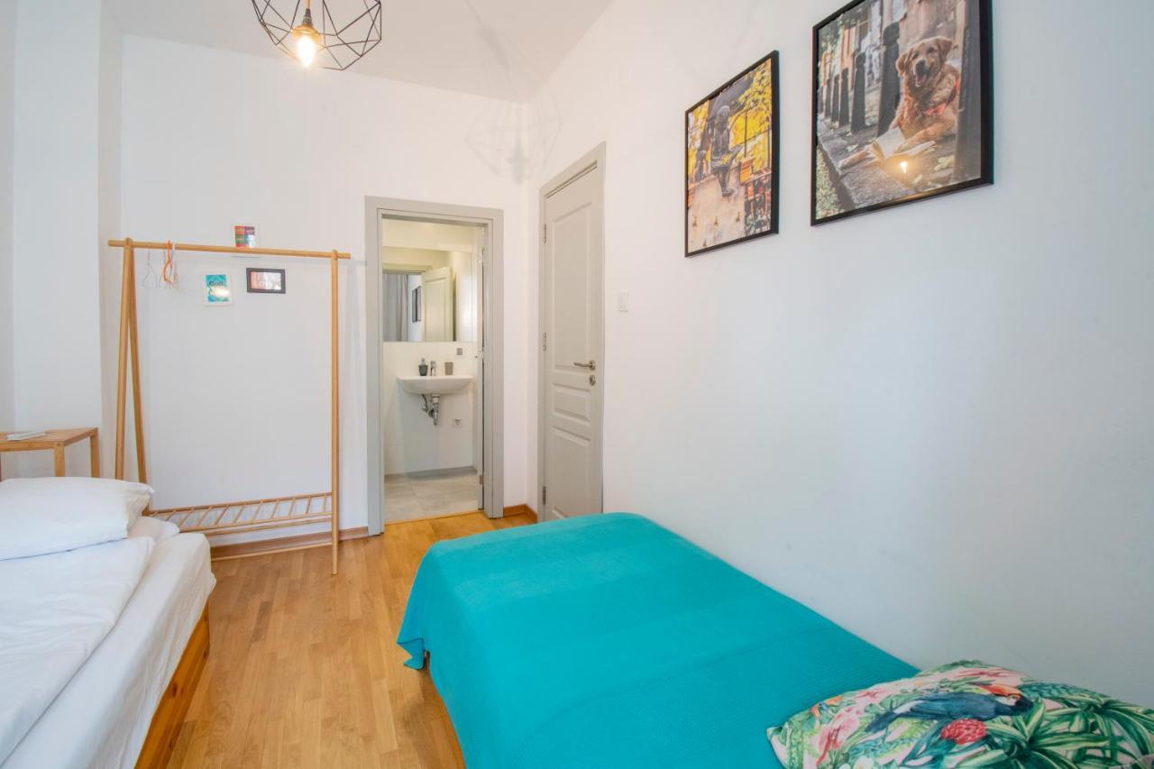 Modern central apartment Sofia Extérieur photo